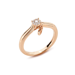 18K Pink Gold Cluster Diamond Ring