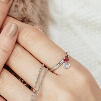 Silver Classic Beawelry Heart Ruby & White Topaz Ring